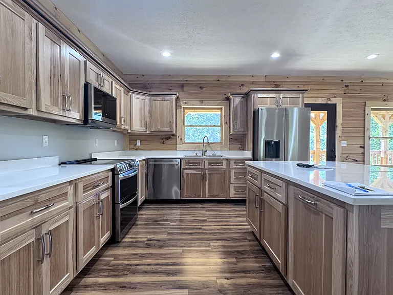 1339 Hickory Point Dr — Photo 8