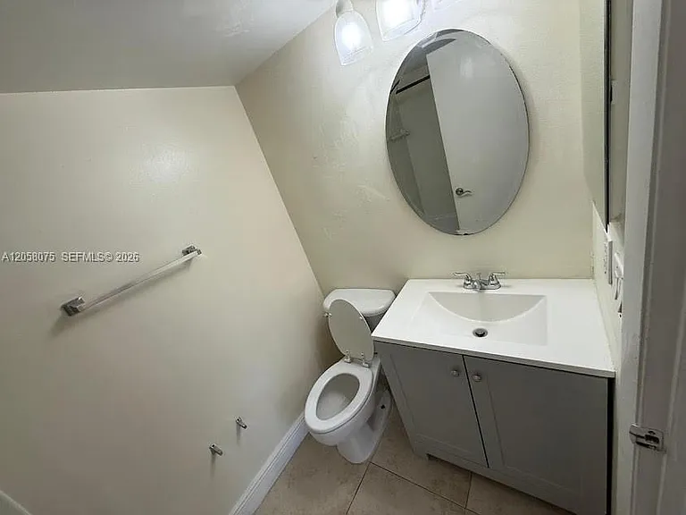 5612 Rock Island Rd #156 — Photo 9