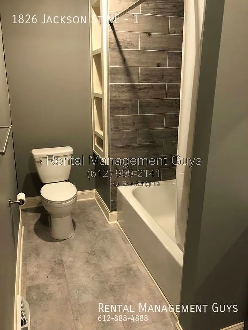 2 bed, 1.0 bath, $1,600 — Photo 4