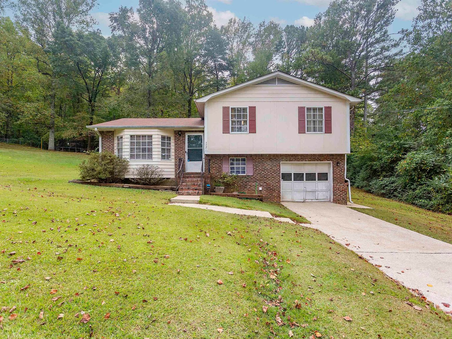 5721 Oakhill Dr, Pinson, AL 35126 Zillow