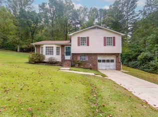 5721 Oakhill Dr, Pinson, AL 35126