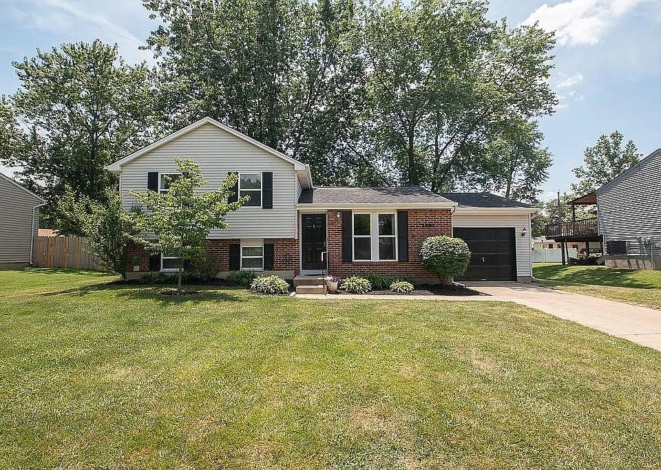 1st image of 1381 Firethorne Dr