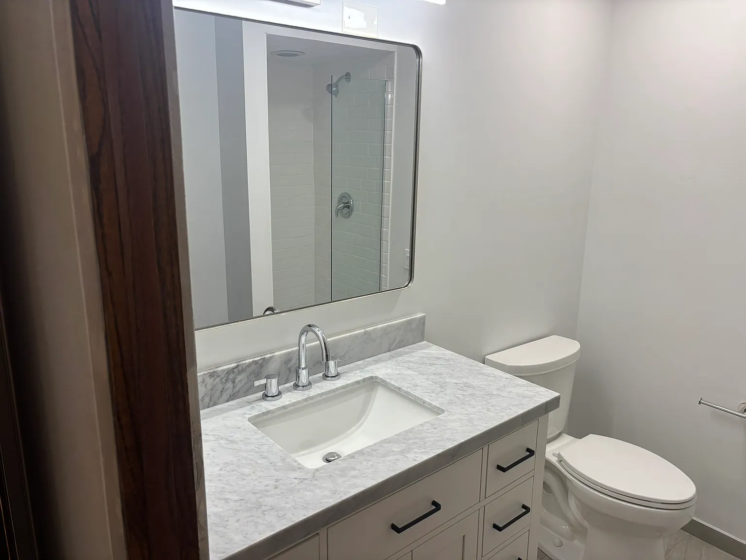 3 bed, 2000 sqft, $6,000 — Photo 3