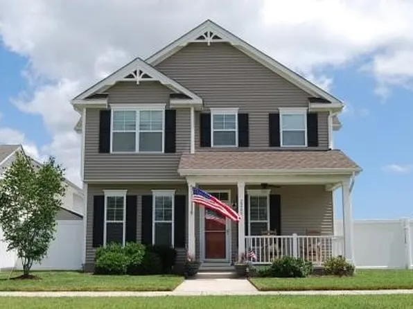 2205 Welbeck Ln, Virginia Beach, VA 23456