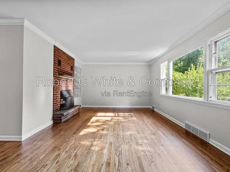 851 Ward Ln — Photo 11