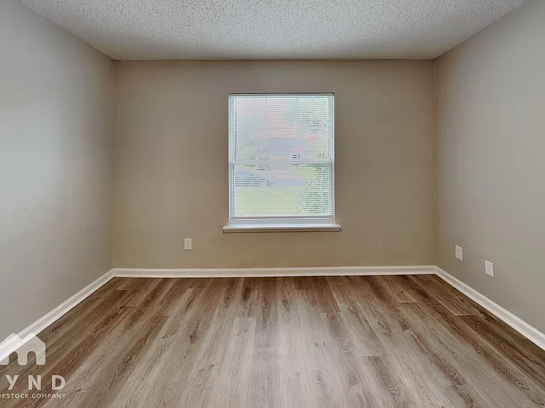 10958 Mandarin Station Dr E — Photo 13