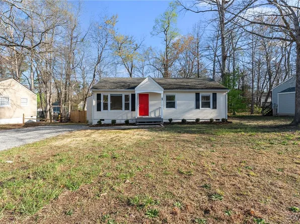 10900 Blossomwood Rd, Chesterfield, VA 23832