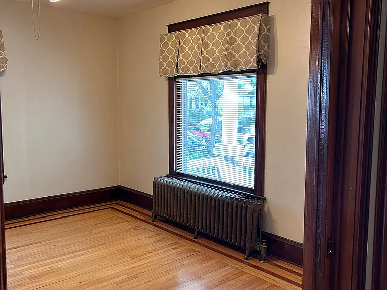 1127 Adams St NE #1 — Photo 19