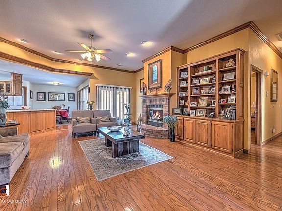 4th image of 3106 Mimosa Way