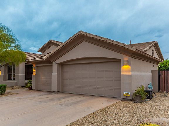 2nd image of 14723 E Miramonte Way