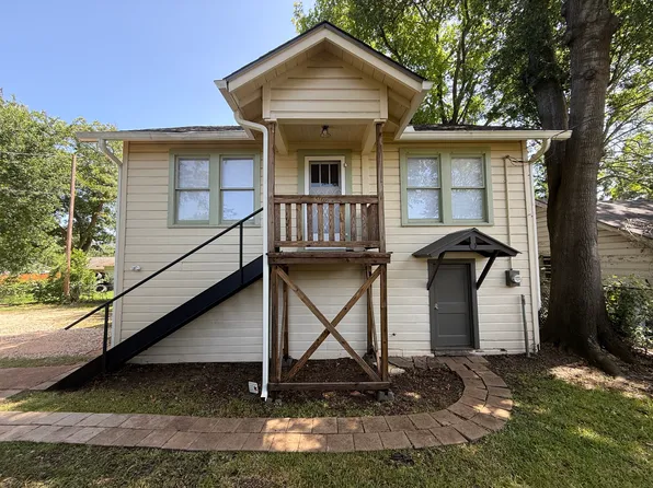 (undisclosed Address), Palestine, TX 75801