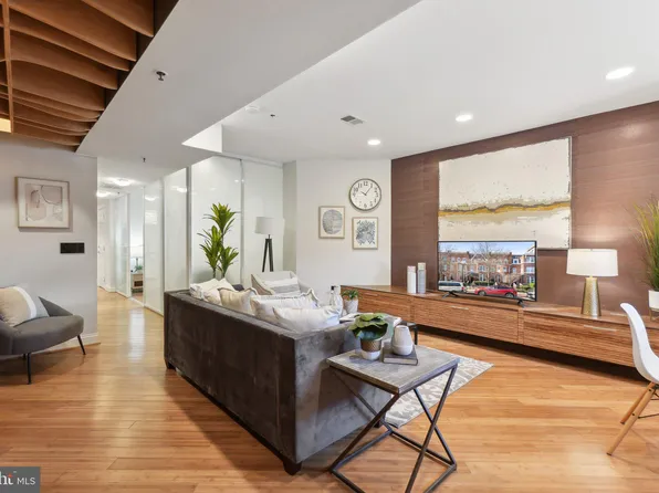 1504 17th St NW APT 2, Washington, DC 20036