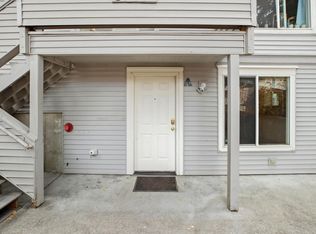 5212 15th Ave NE APT A, Seattle, WA 98105