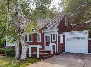 1735 Lakeview Dr, Duluth, MN 55803