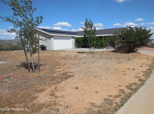 17301 E Gilead Way, Dewey, AZ 86327