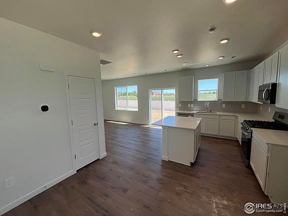 2nd image of 3820 Katmai Ave