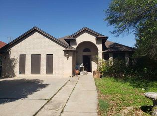 611 Atlanta Dr, Laredo, TX 78045