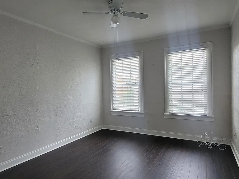 407 S Melville Ave #11 — Photo 1