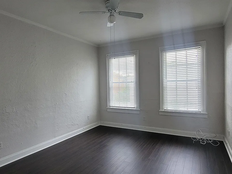 407 S Melville Ave #11