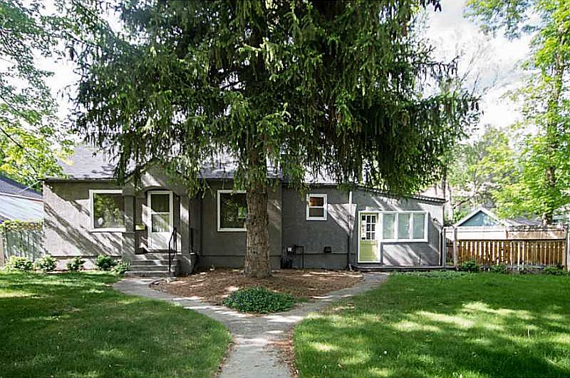 1st image of 121 Avenue D