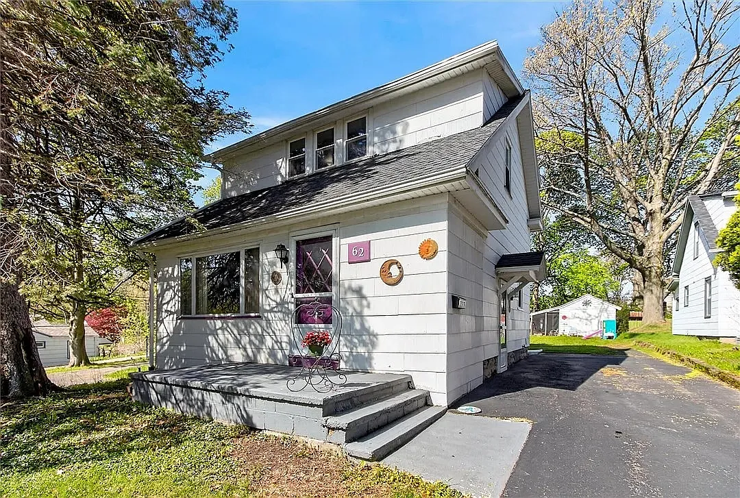 62 Clearview Road - 1 — Photo 1