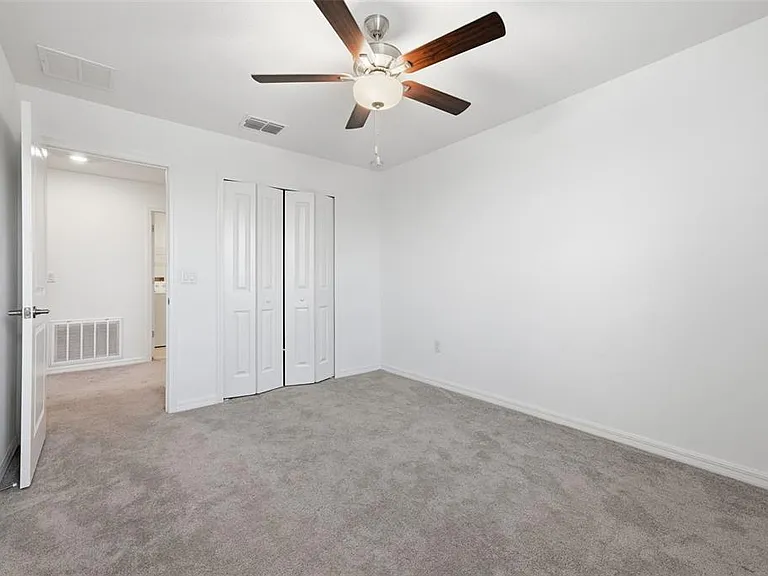 12860 Tripoli Ave — Photo 25