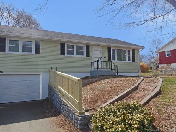 48 W Vine St, Pawcatuck, CT 06379