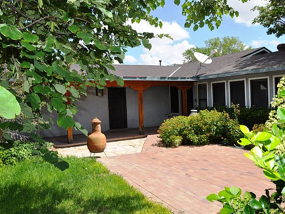 2nd image of 6204 La Joya Pl NW