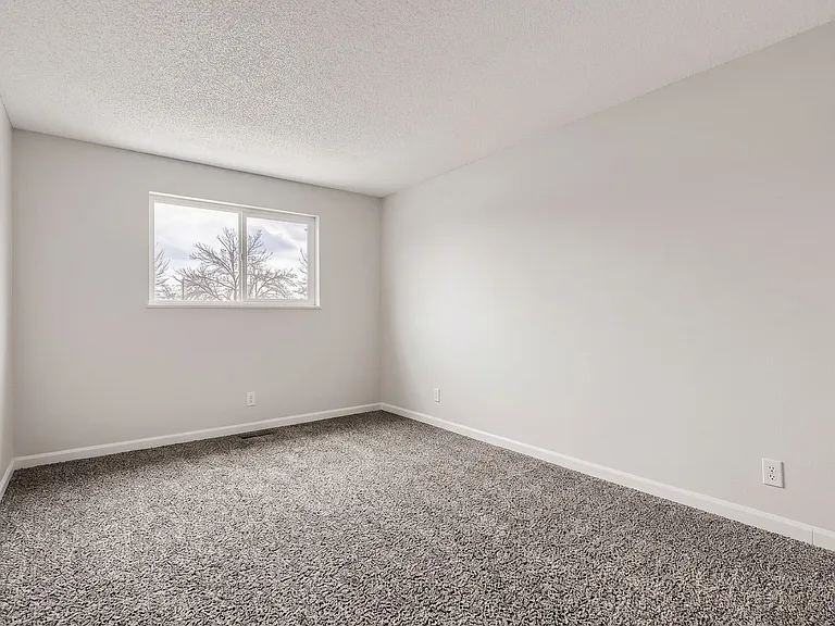 Cherry Tree Apartments — Photo 27