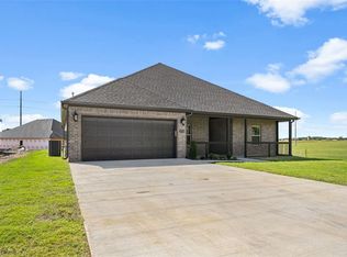 1971 Edgewood Rd, Centerton, AR 72719