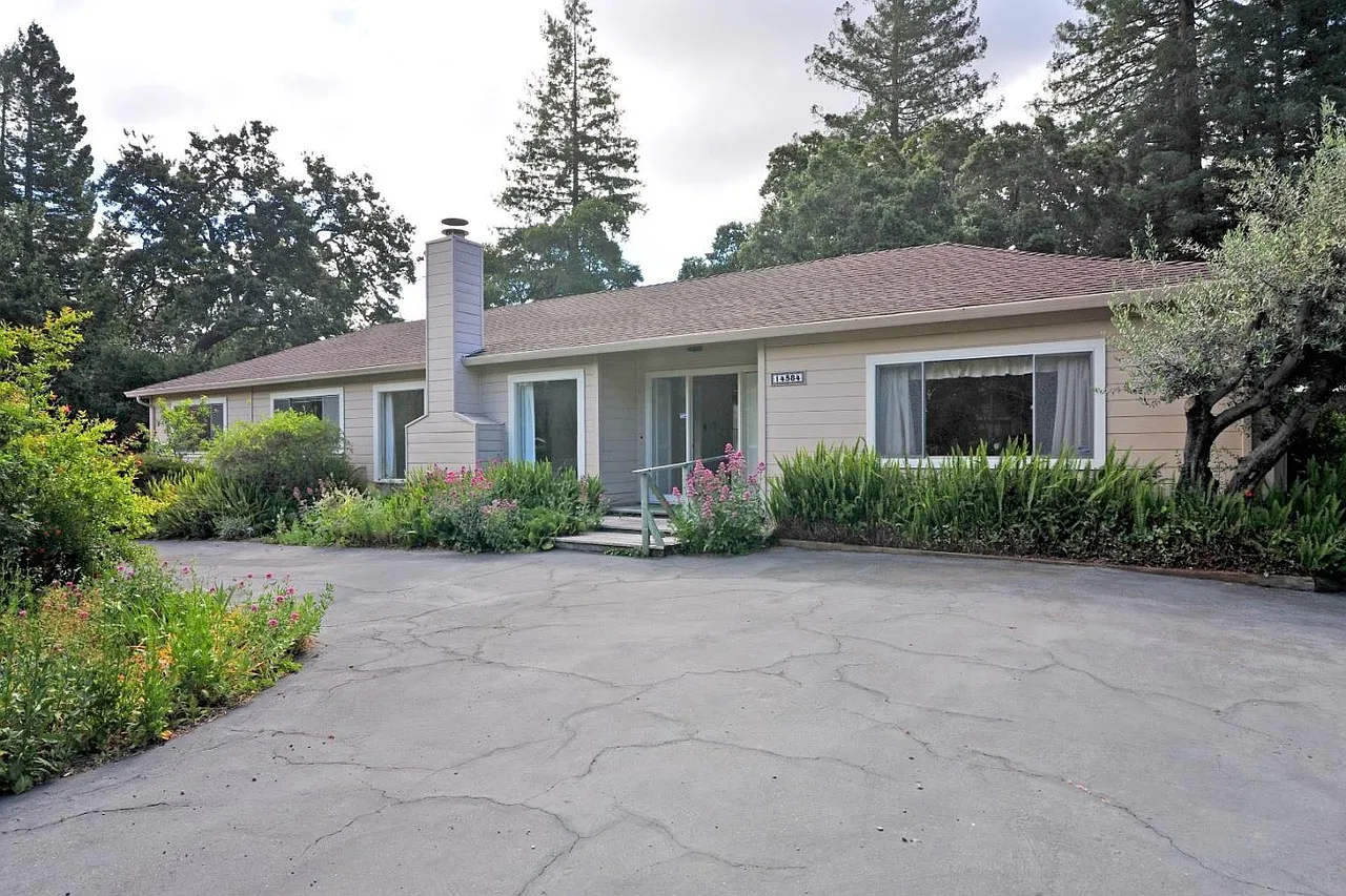3 bed, 1949 sqft, $6,500 — Photo 1