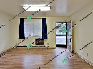 140 College Dr APT B, Reno, NV 89503