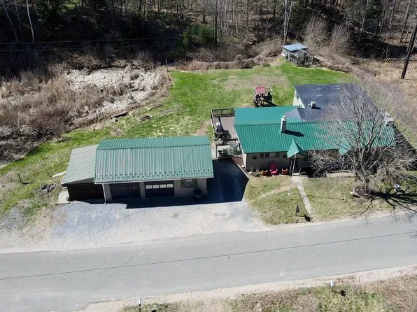 557 Shunpike Rd, Keeseville, NY 12944