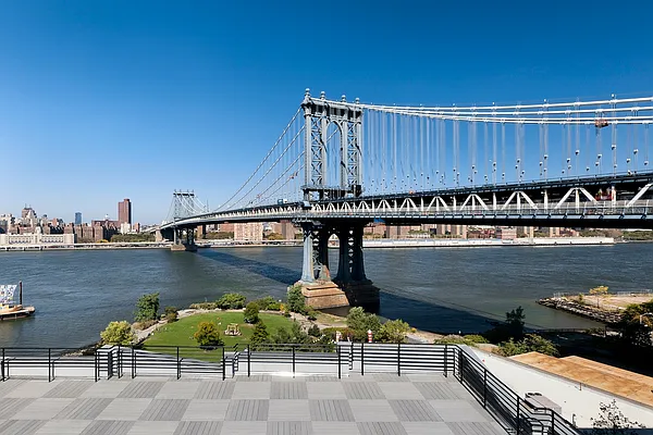 Rented by Two Trees | media 20