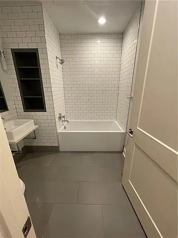 221 Chartres St #307 — Photo 8