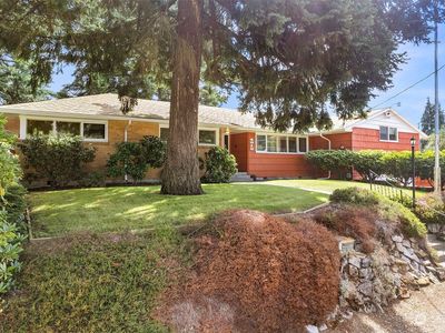 4915 Vickery Avenue E, Tacoma, WA, 98443