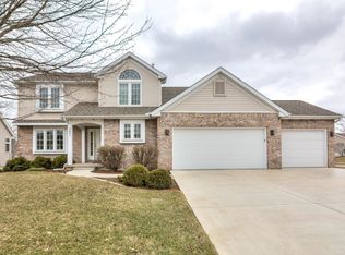 2801 Greenfield Rd, Bloomington, IL 61704