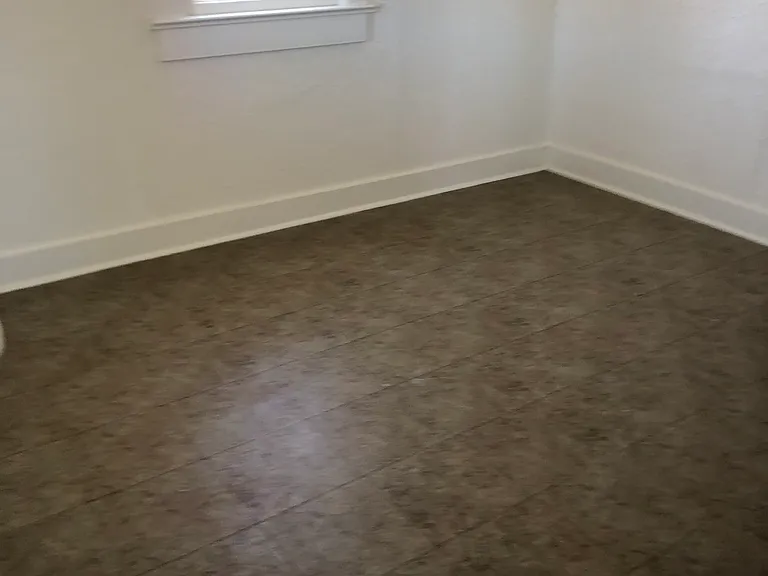407 E Lockhart Ave #6 — Photo 7