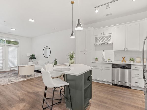 2101 Lakeside Lofts Cir #5667129