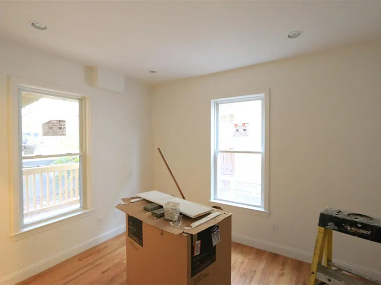 25 Lewis St #1 — Photo 18