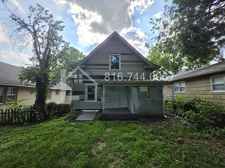 4453 Francis St — Photo 17