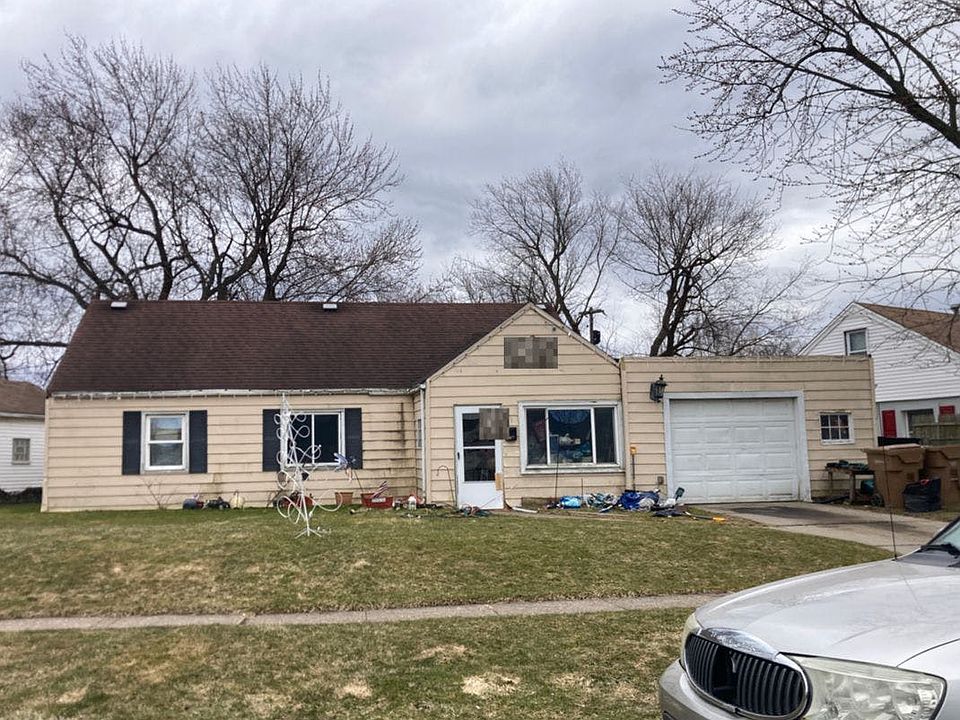 1st image of 51 Chardon Dr