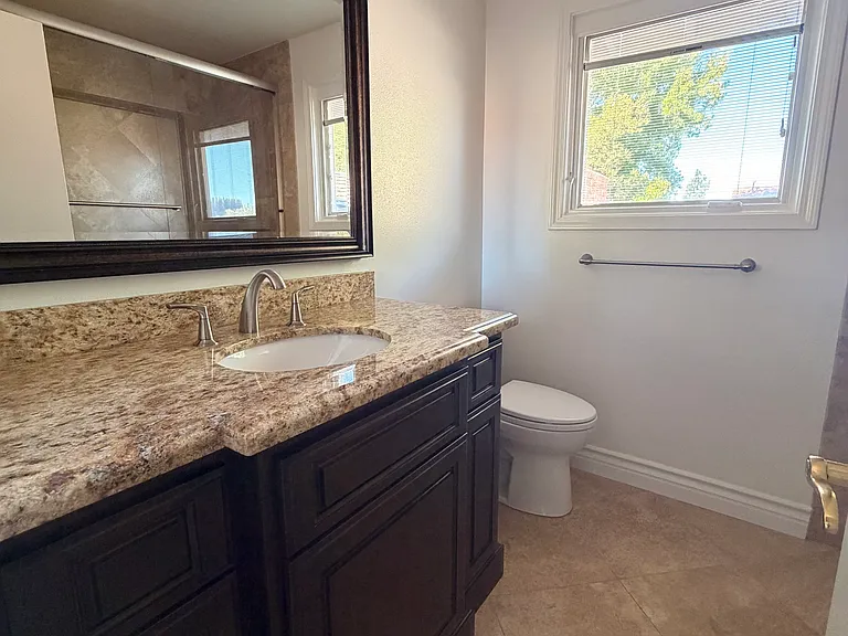 2344 Highgate Rd — Photo 41
