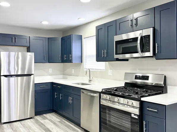 1434 E 44th Pl, Gary, IN 46409