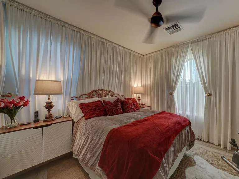 313 E Lime Ct #4 — Photo 12