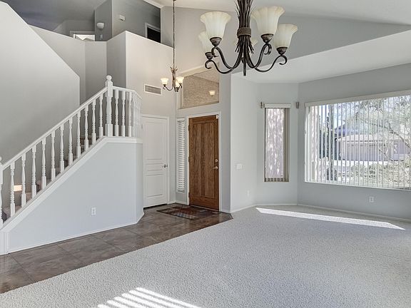 5th image of 2326 N Cabot Cir