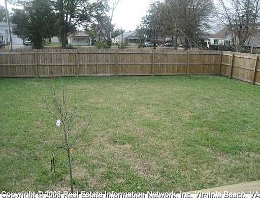 3rd image of 2529 Lanier St