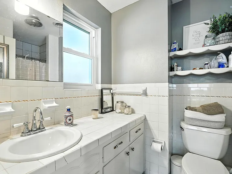 3026 Ventura Dr — Photo 9