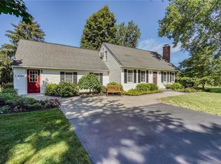 3571 Sunset Ln, Williamson, NY 14589