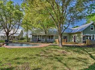 2720 Finke Rd, Round Top, TX 78954